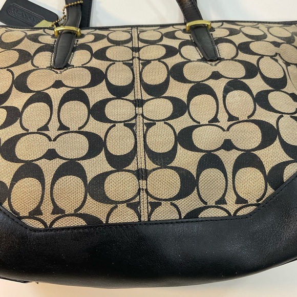 Coach Bag - Picture 5 of 11